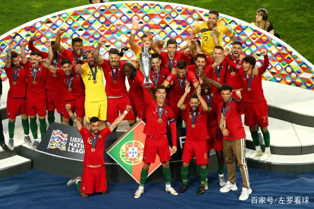 ⚽詹俊老师惊现评论区，吧友快去围观互动